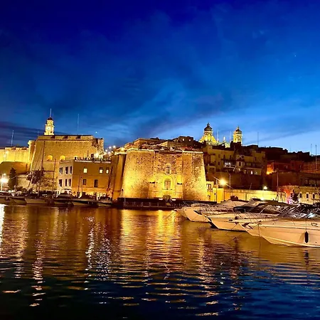 Comfort Апартаменты *