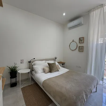 Apartment Comfort *