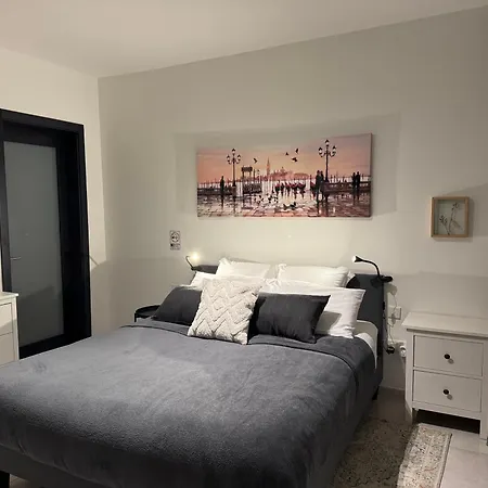 Апартаменты Comfort Слима