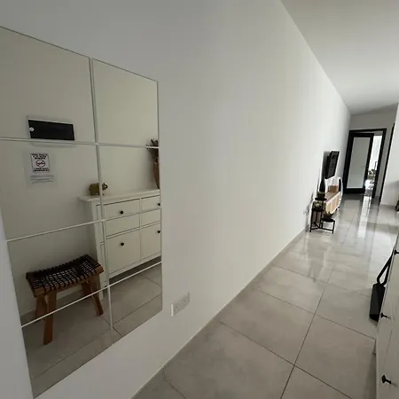 Comfort * Sliema